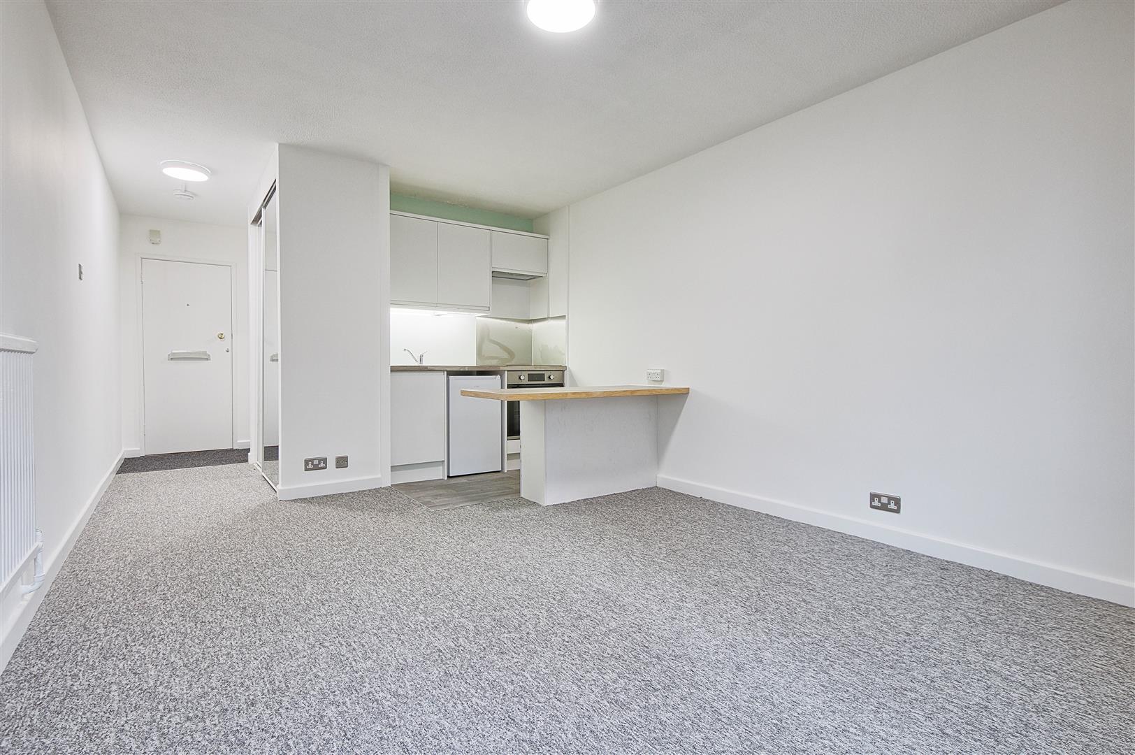 Manhattan Drive, Cambridge